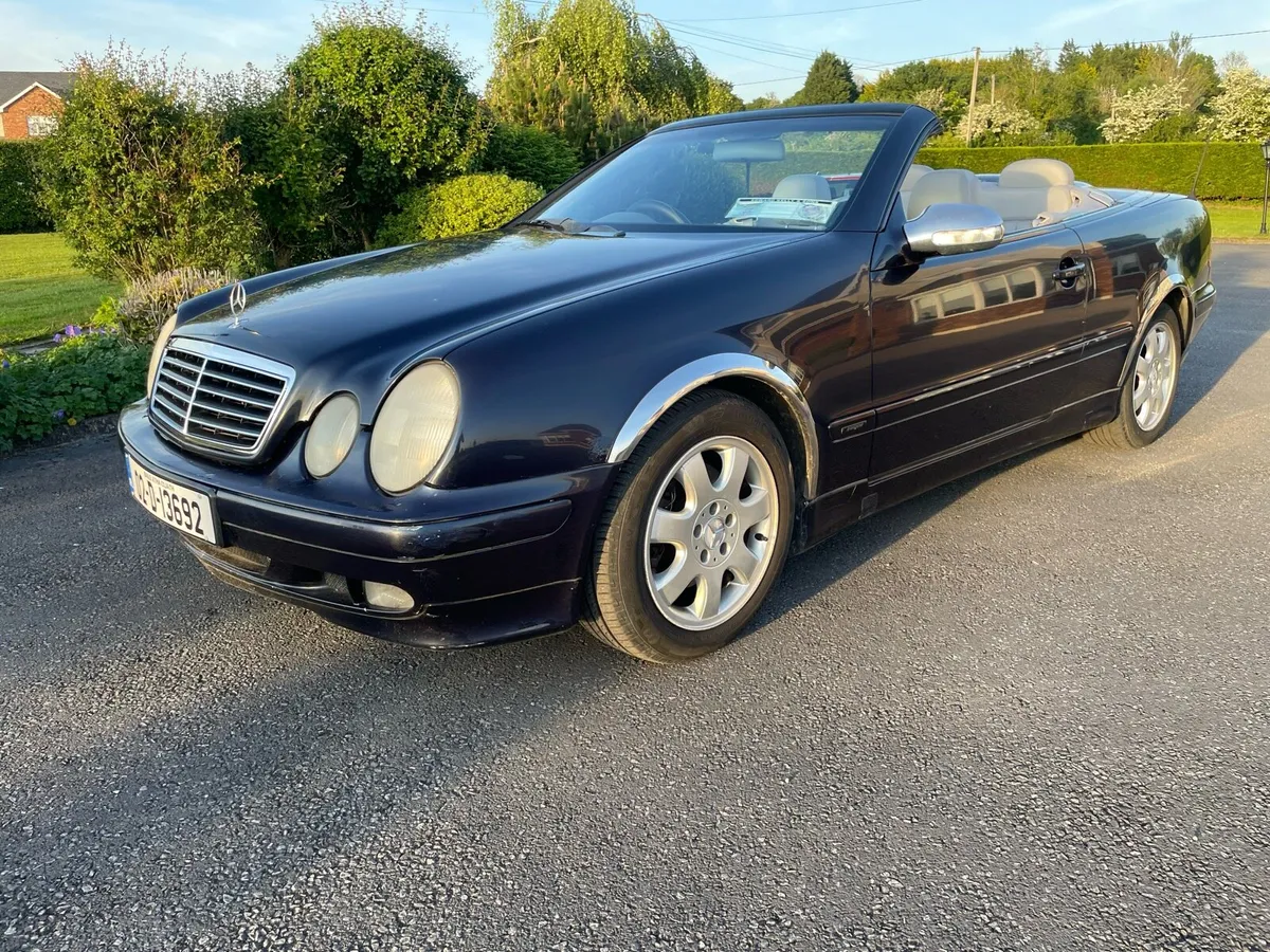 Mercedes Clk convertible - Image 2