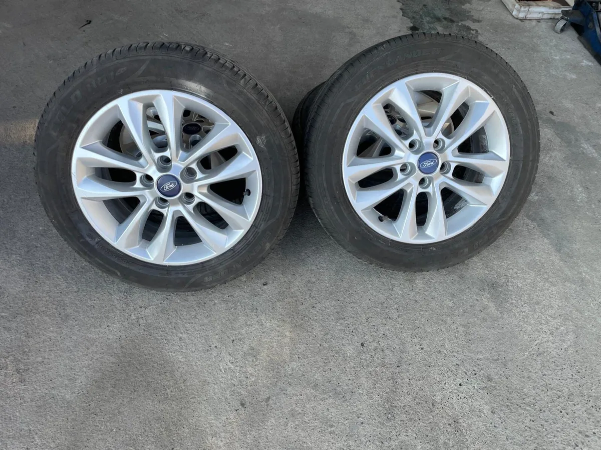 Ford Focus Alloy Wheels & Tyres 205/55R16 - Image 2
