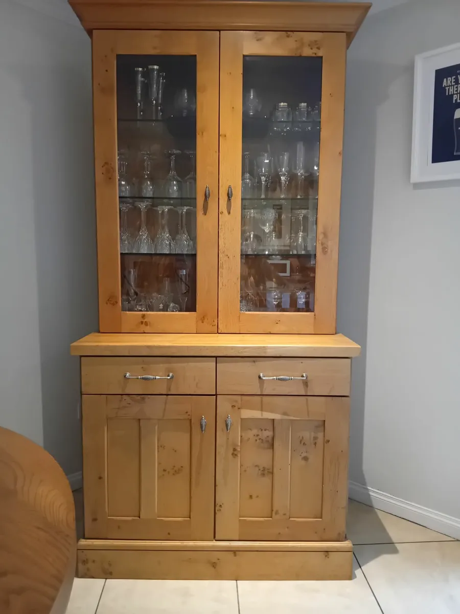 Beautiful Bespoke Pippy Oak Dresser - Image 1