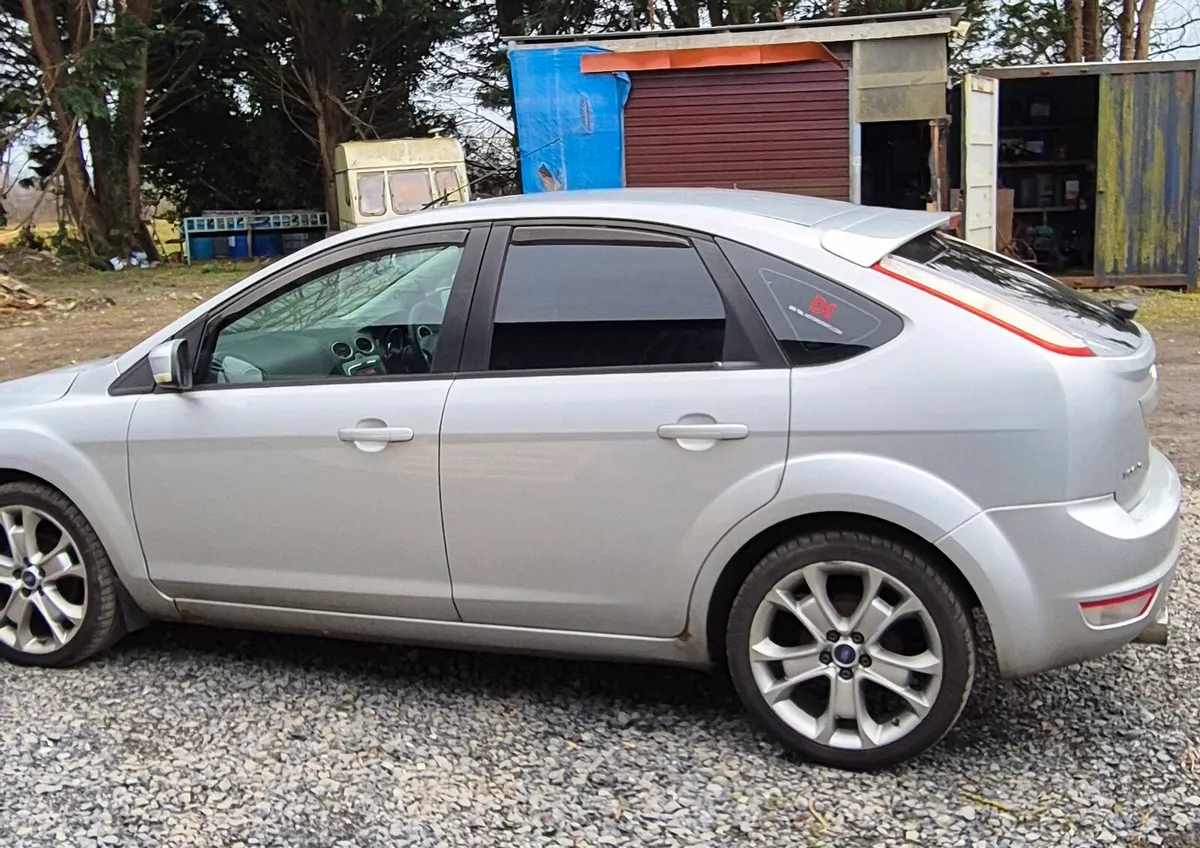 2010 FORD FOCUS ZETEC 1.6 DIESEL NEW NCTFSH 2 KEYS - Image 4