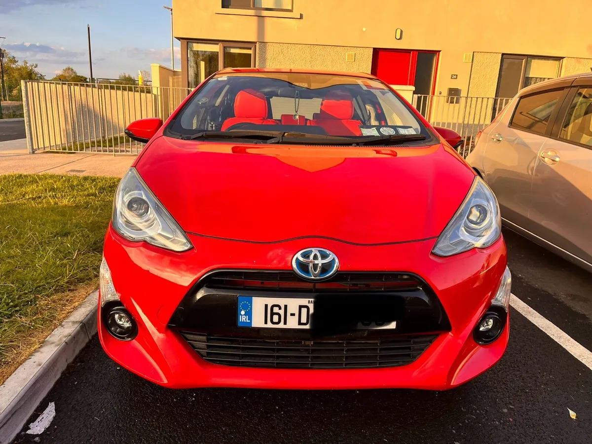 Car - Image 4