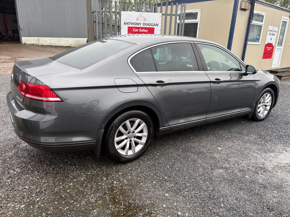 Volkswagen Passat tdi COMFORTLINE - Image 3