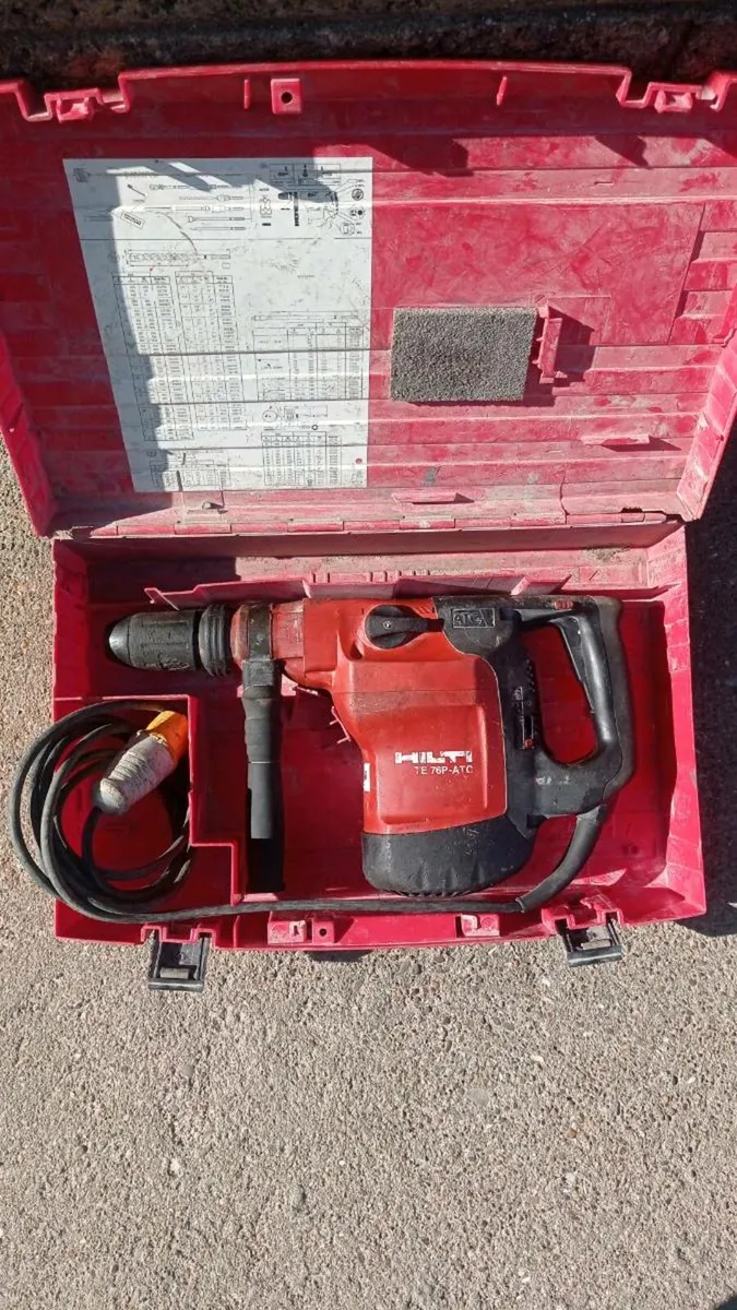 Hilti SDS Max Rotary Hammer Drill - Image 1