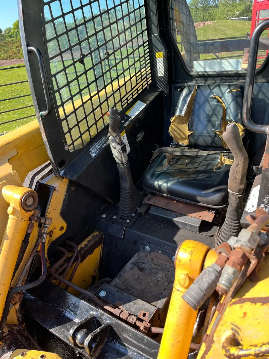 John Deere 250 Skidsteer. - Image 4