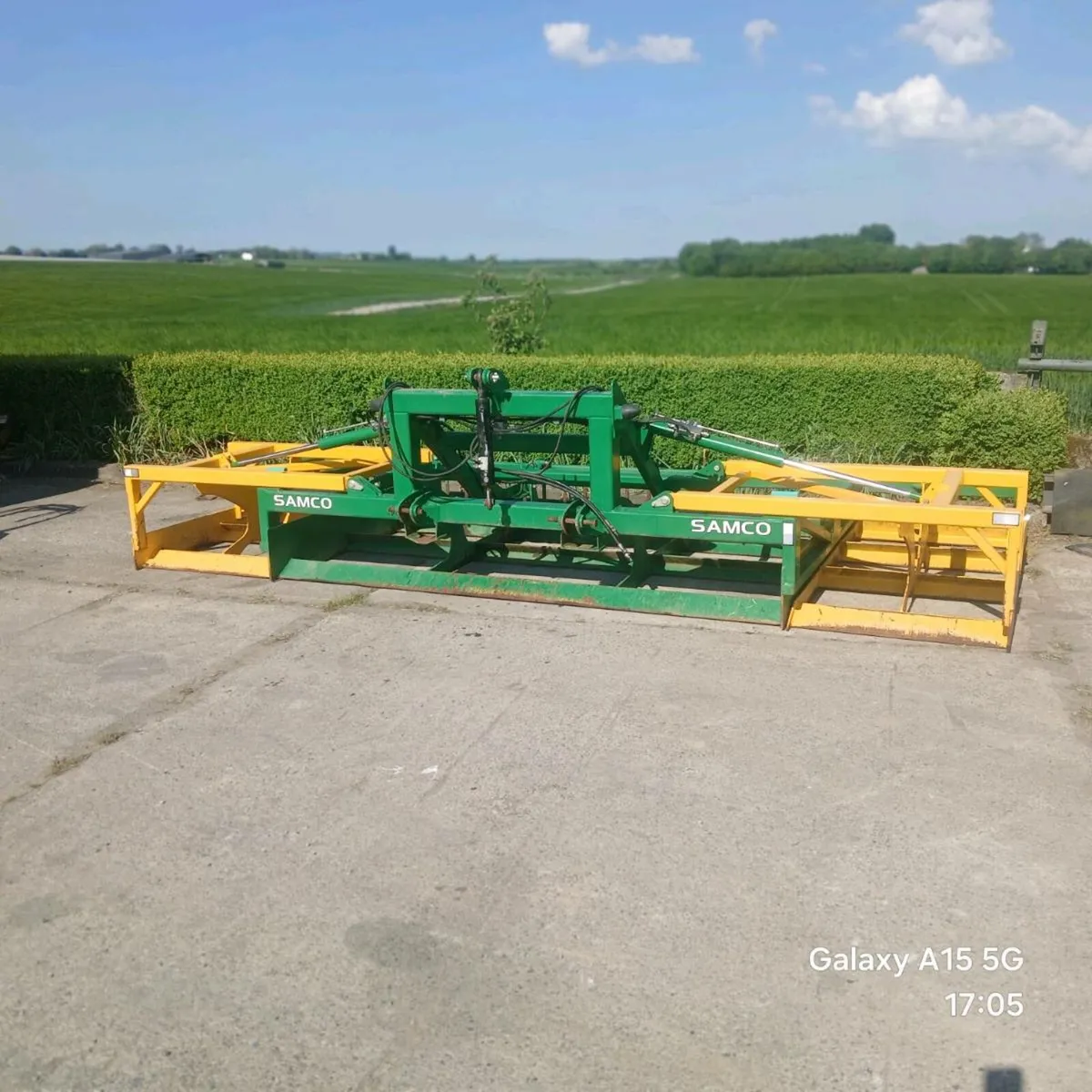 Land leveller - Image 1