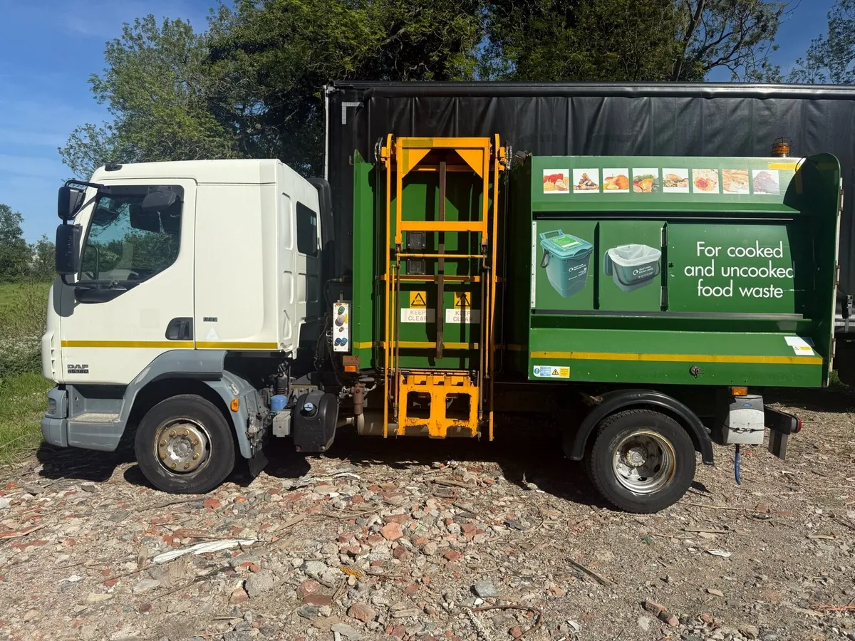 Daf Refuse truck - Image 1