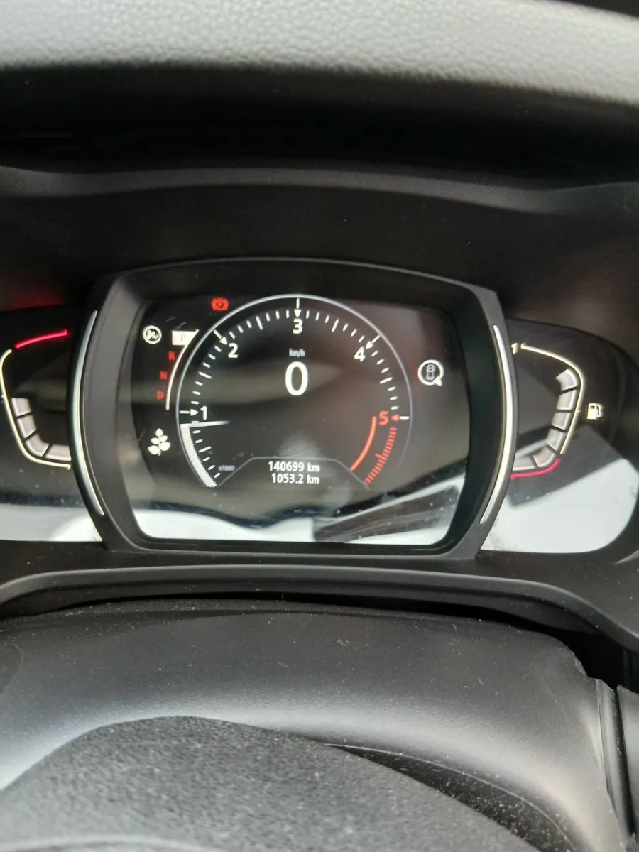 Renault Kadjar 2017 - Image 2