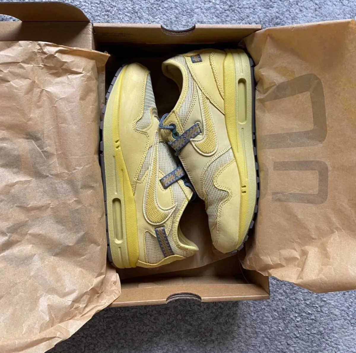 Nike x Travis Scott air max - Image 1