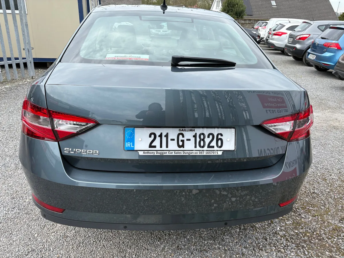 2021 Skoda Superb style 150bhp Auto - Image 4