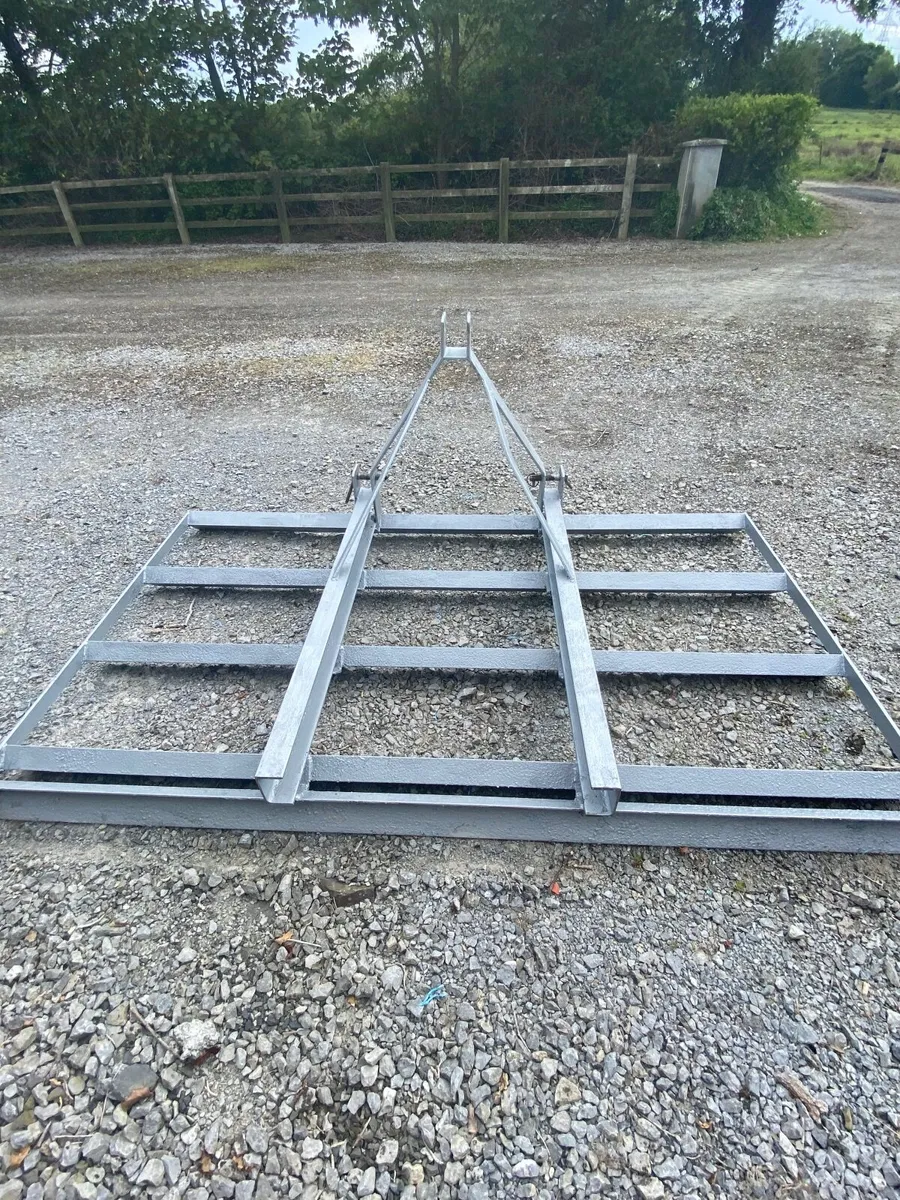Land leveller - Image 1