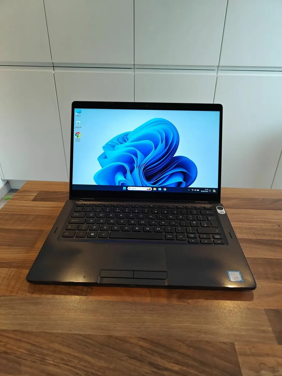 Dell Latitude 5300 2in1 | i5 | 16GB | 512GB | - Image 2