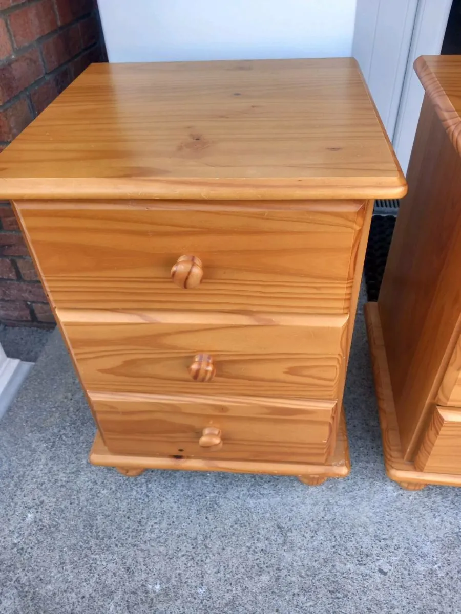 Bedside lockers - Image 2