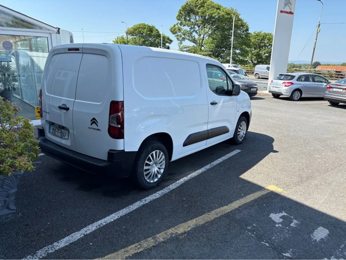 Citroen Berlingo LX Bluehdi 75 MWB 650 650KG 3DR - Image 2