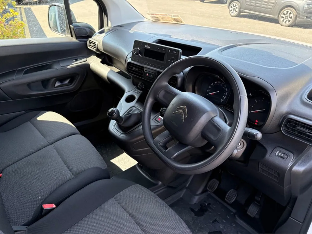 Citroen Berlingo LX Bluehdi 75 MWB 650 650KG 3DR - Image 4