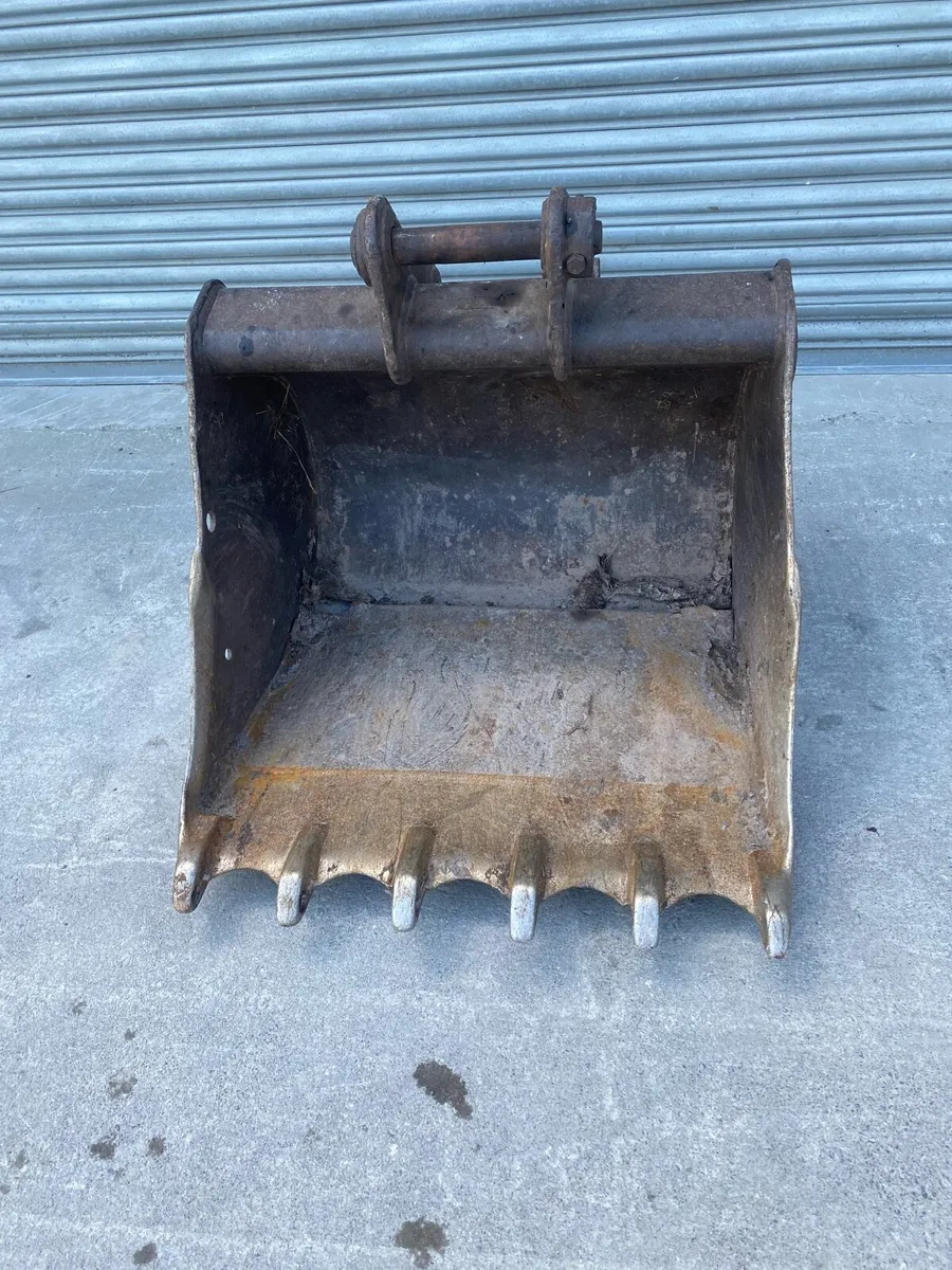 Geith 36 inch Digger Bucket, 50mm pins. - Image 4