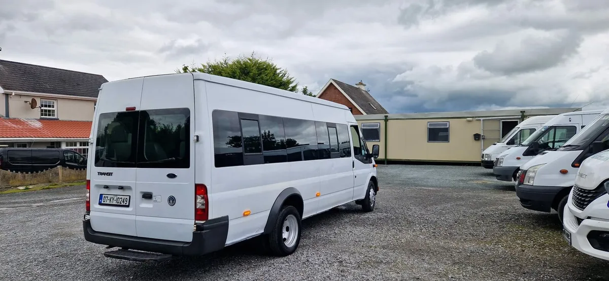 Ford Transit - Image 4