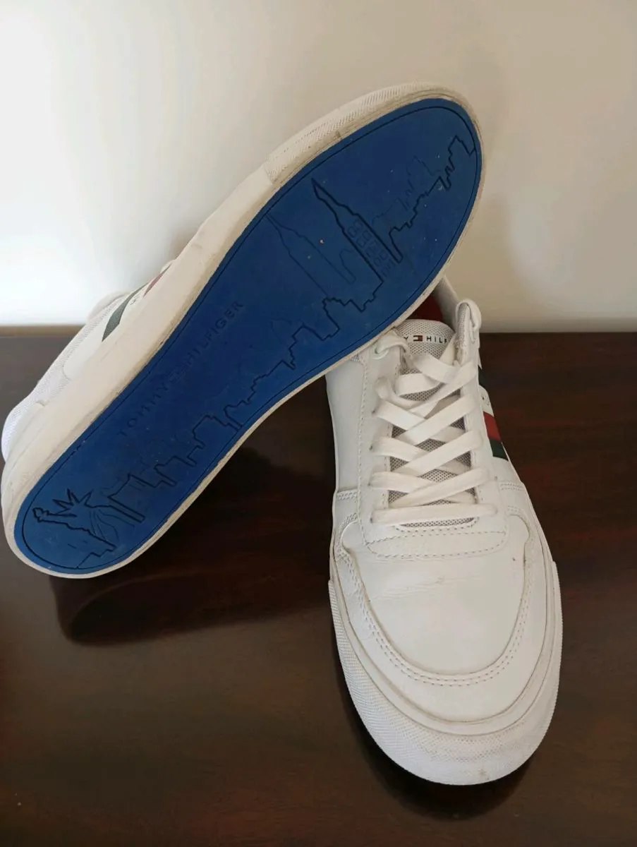 Tommy Hilfiger trainers - Image 3