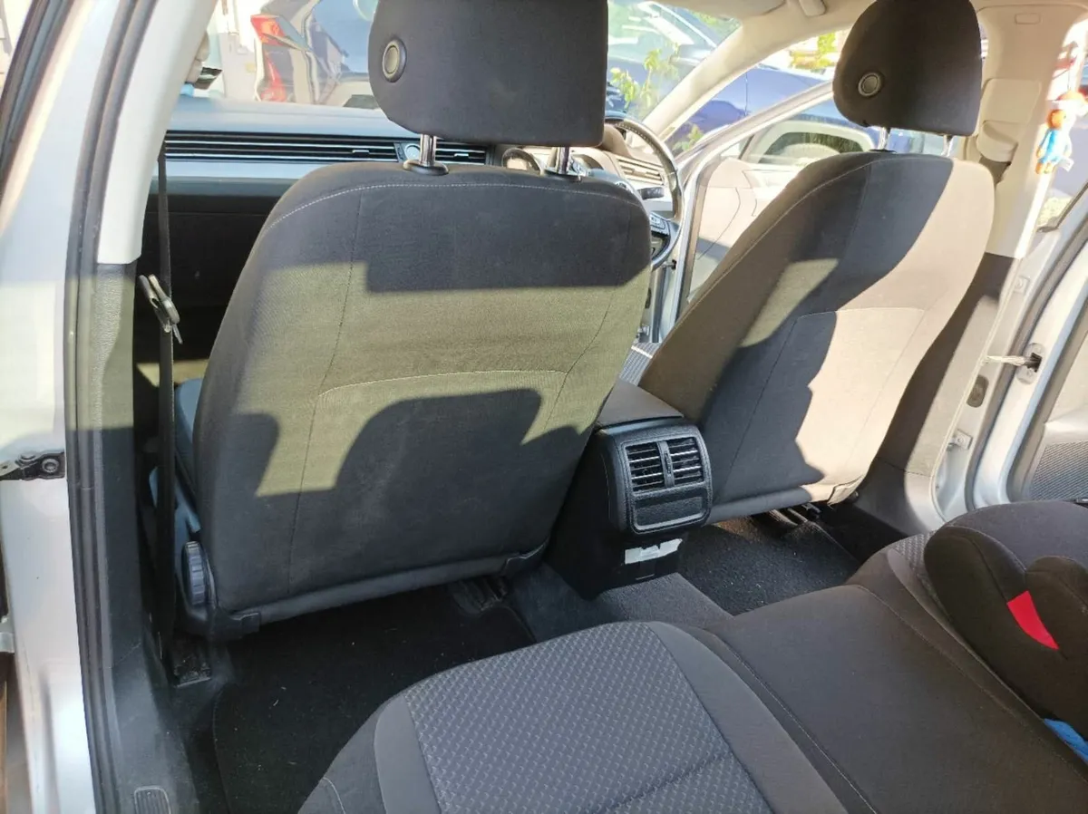 Volkswagen Passat 2016 Automatic in Cork City - Image 4