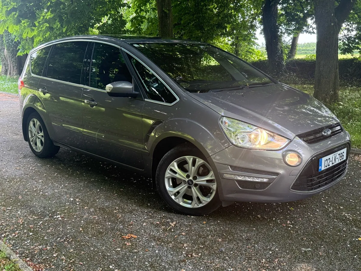 2013 Ford S-Max Titanium NCT 04/26 - Image 1