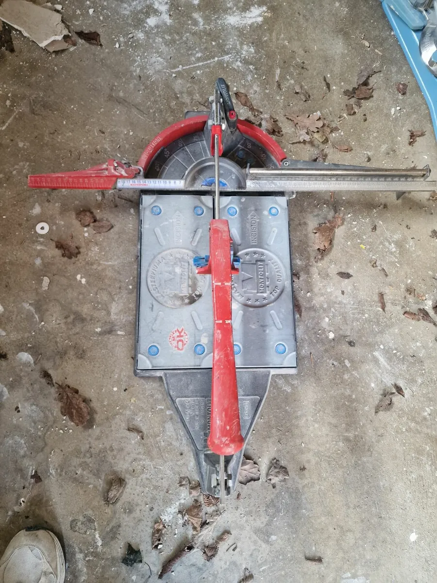 Montolit 440mm tile cutter