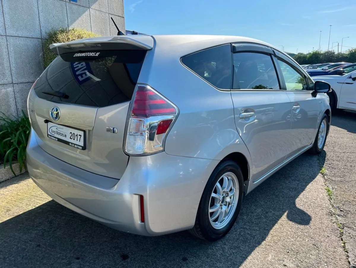 Toyota PRIUS+ 7 Seater Automatic Hybrid 1.8 Petro - Image 4