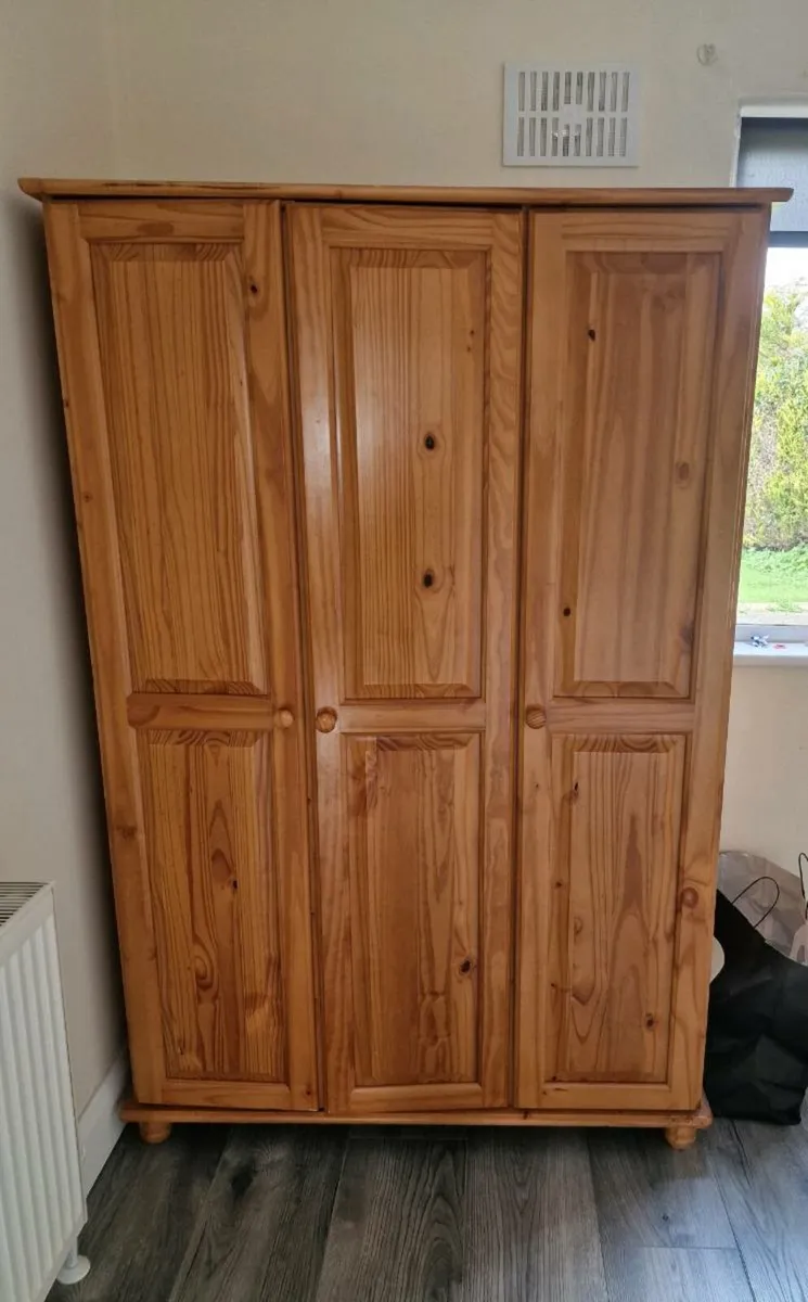 Wardrobes - Image 1