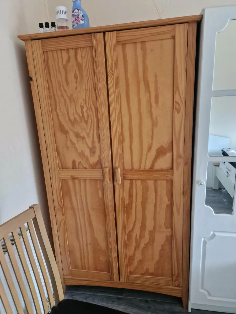Wardrobes - Image 2