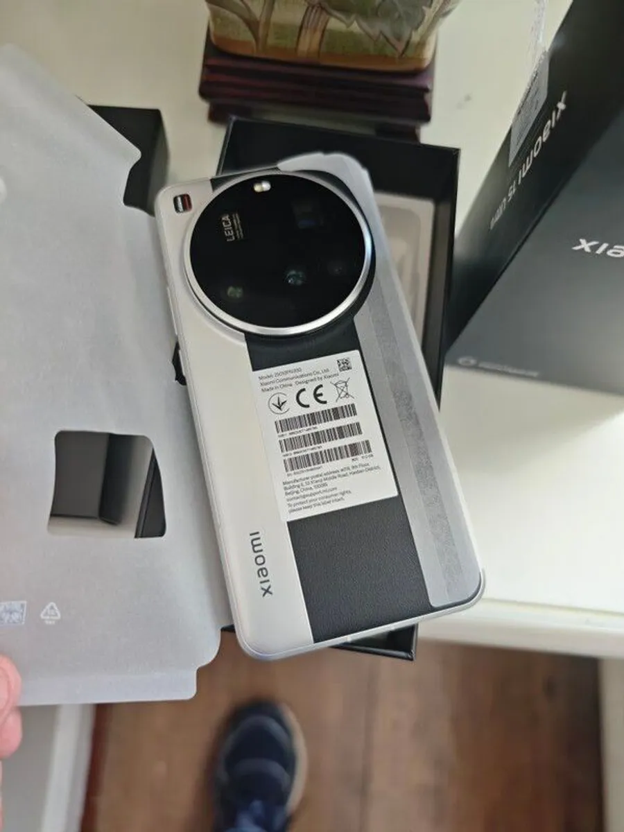 Xiaomi 15 Ultra 512gb -16gb Brand New Box Opened Demo Model 2 Year Xiaomi Warranty - Image 1