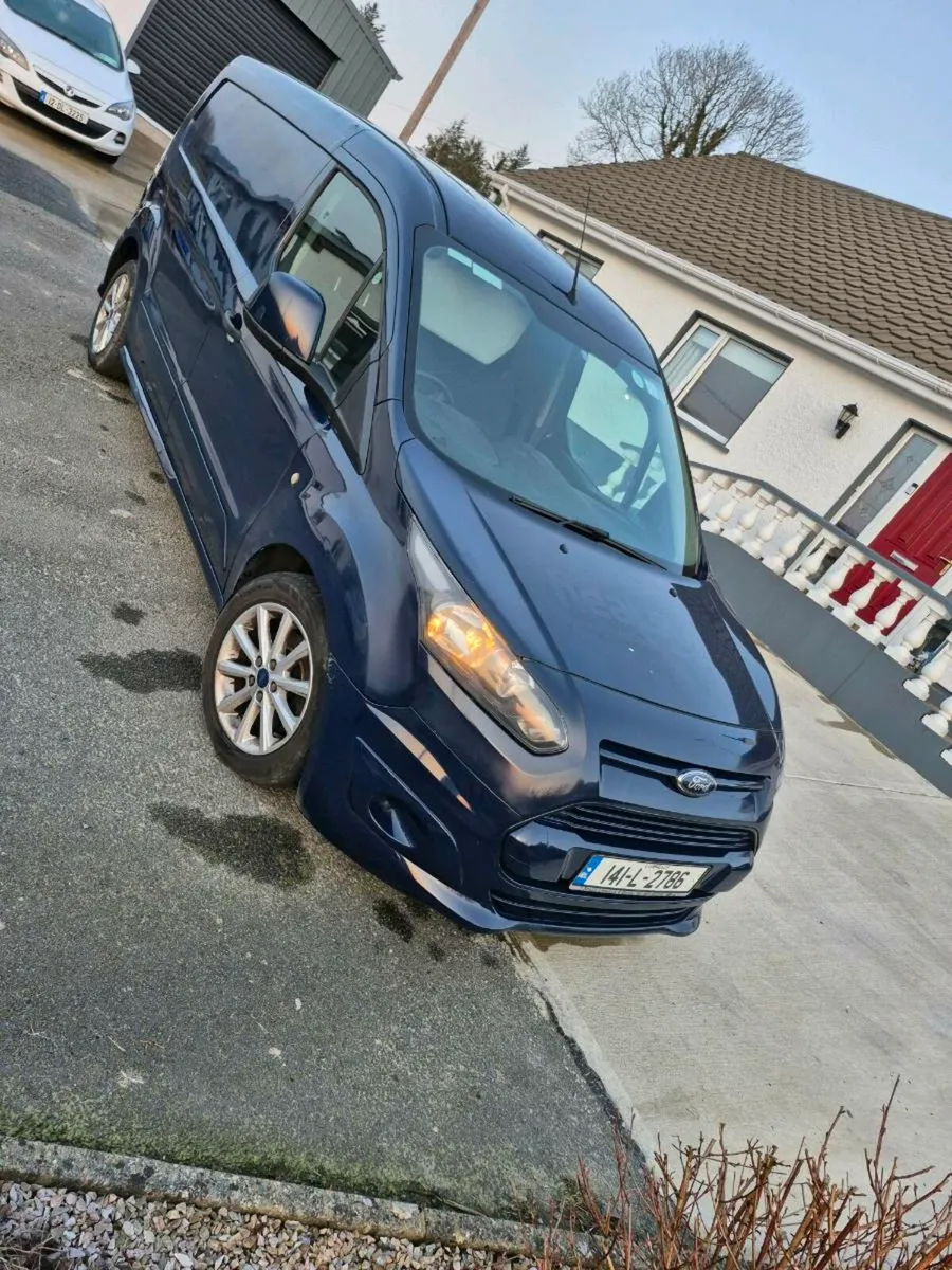 2014 Transit Connect LWB - Image 2