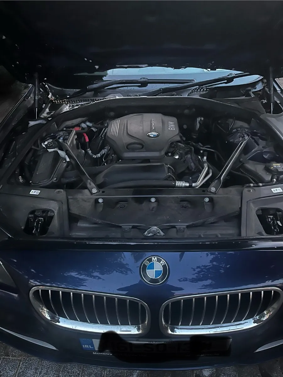 BMW 5-Series 2016 - Image 2