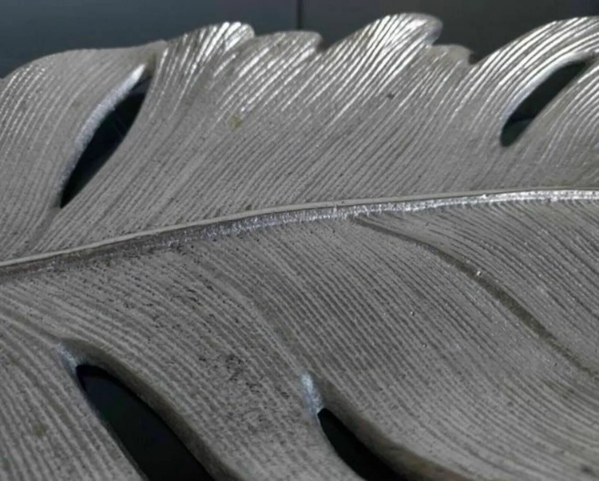 Metal Silver leaf + candle holder display-Delivery - Image 3
