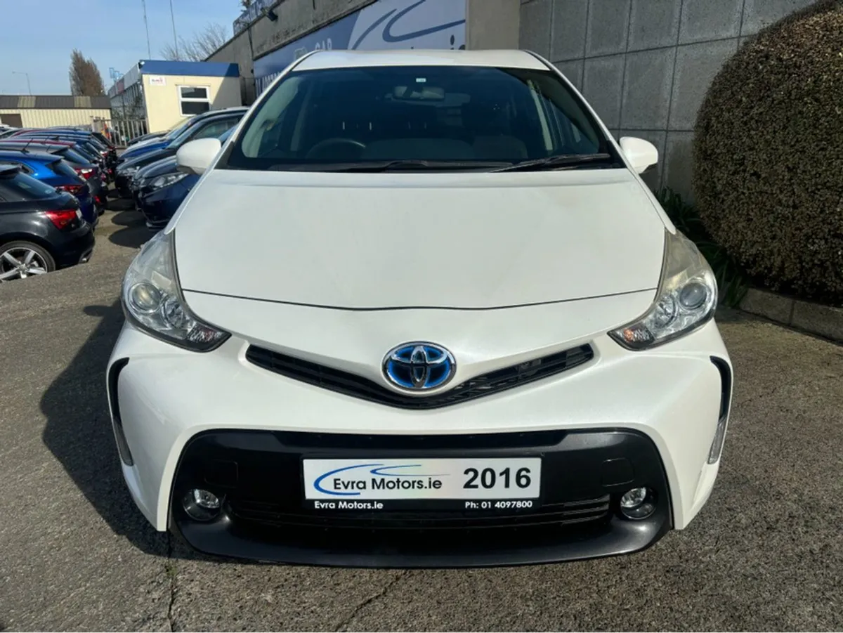 Toyota Prius 5 Seat Automatic Hybrid 1.8 Petrol / - Image 2