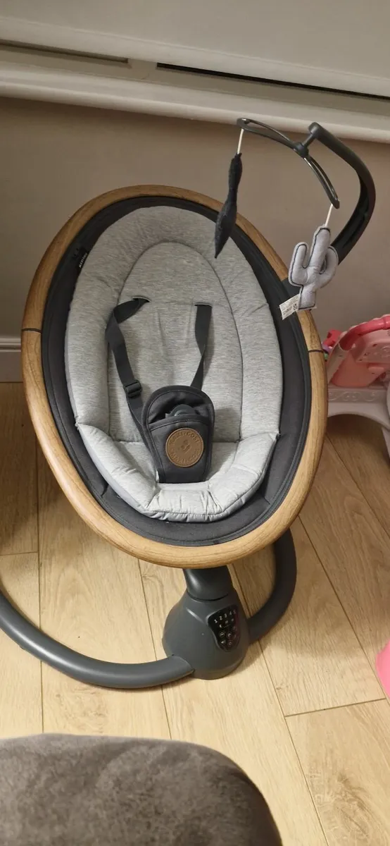 Maxi Cosi baby swing - Image 1