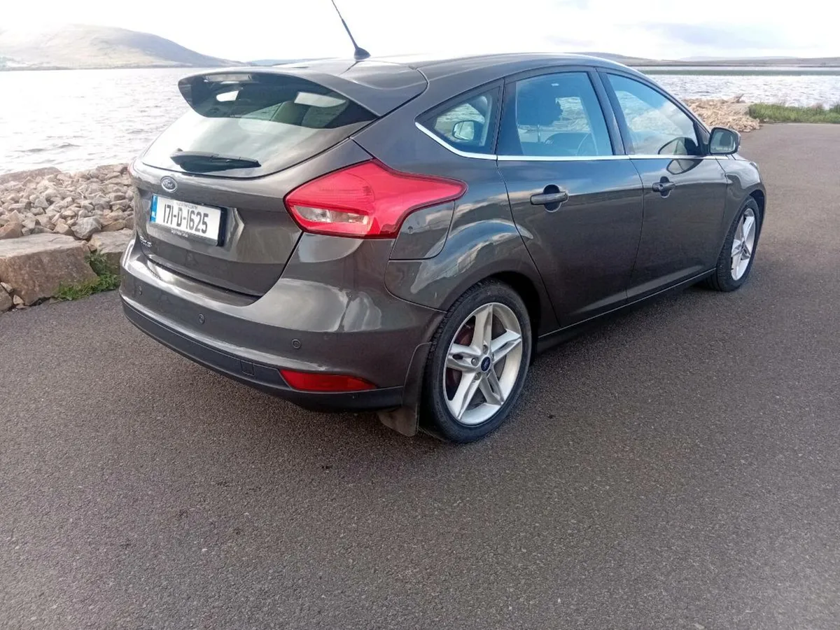 2017 FORD FOCUS - Image 3