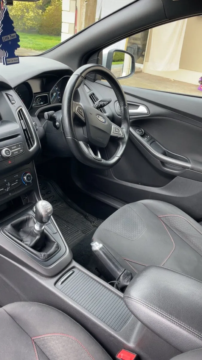 181 Ford focus st line - Image 4
