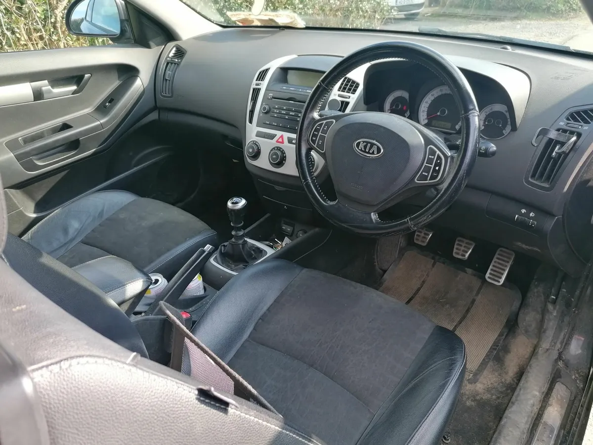 Kia Ceed 2008 - Image 4