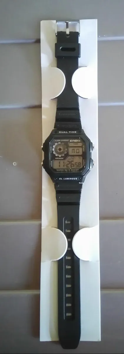 BLACK DIGITAL WATCH (BRAND NEW). - Image 2