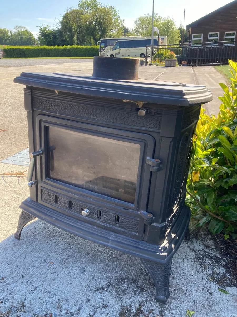 Stove - Image 2