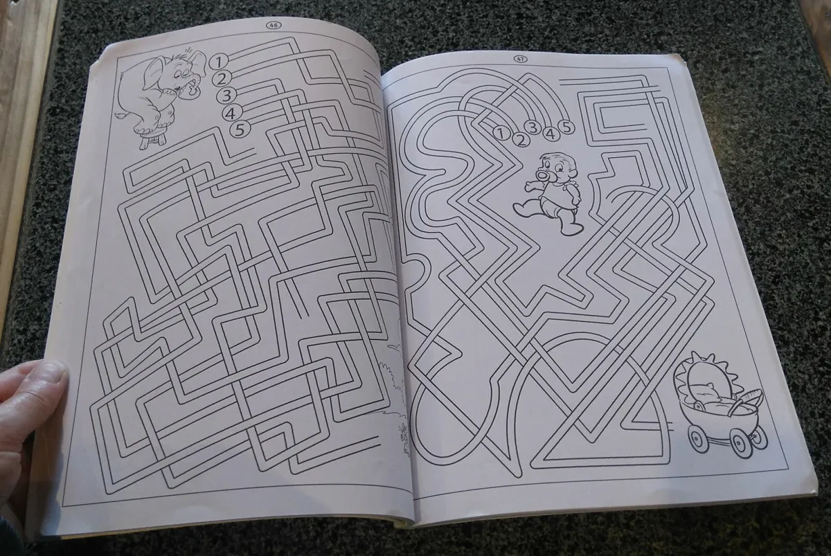BOOK FULL OF MAZES (NEW). - Image 3