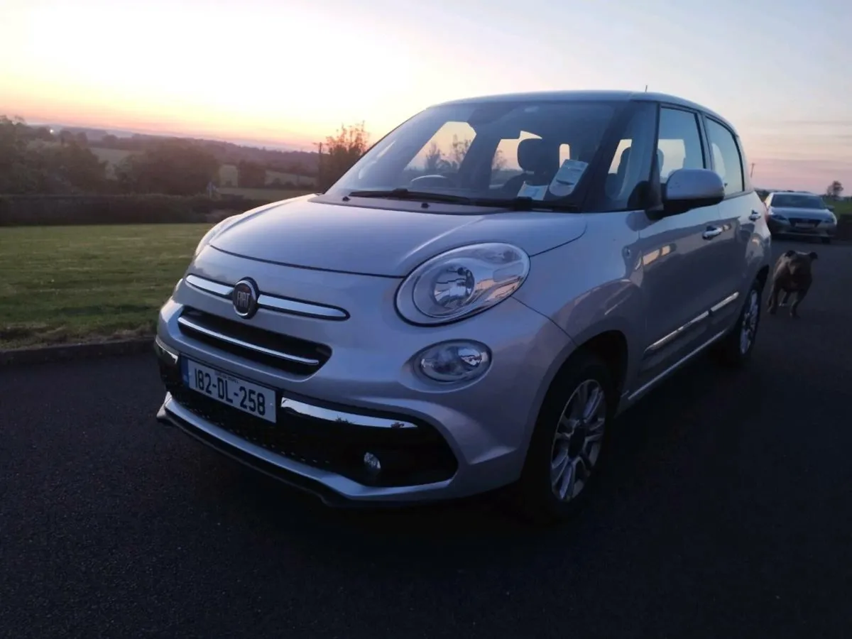 Fiat 500L - Image 2