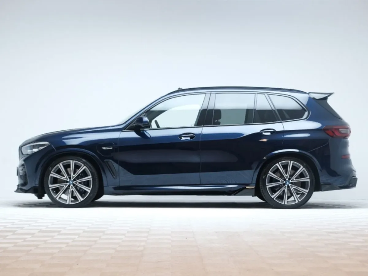 BMW X5 45E M Sport Xdrive  pan Roof - Image 4