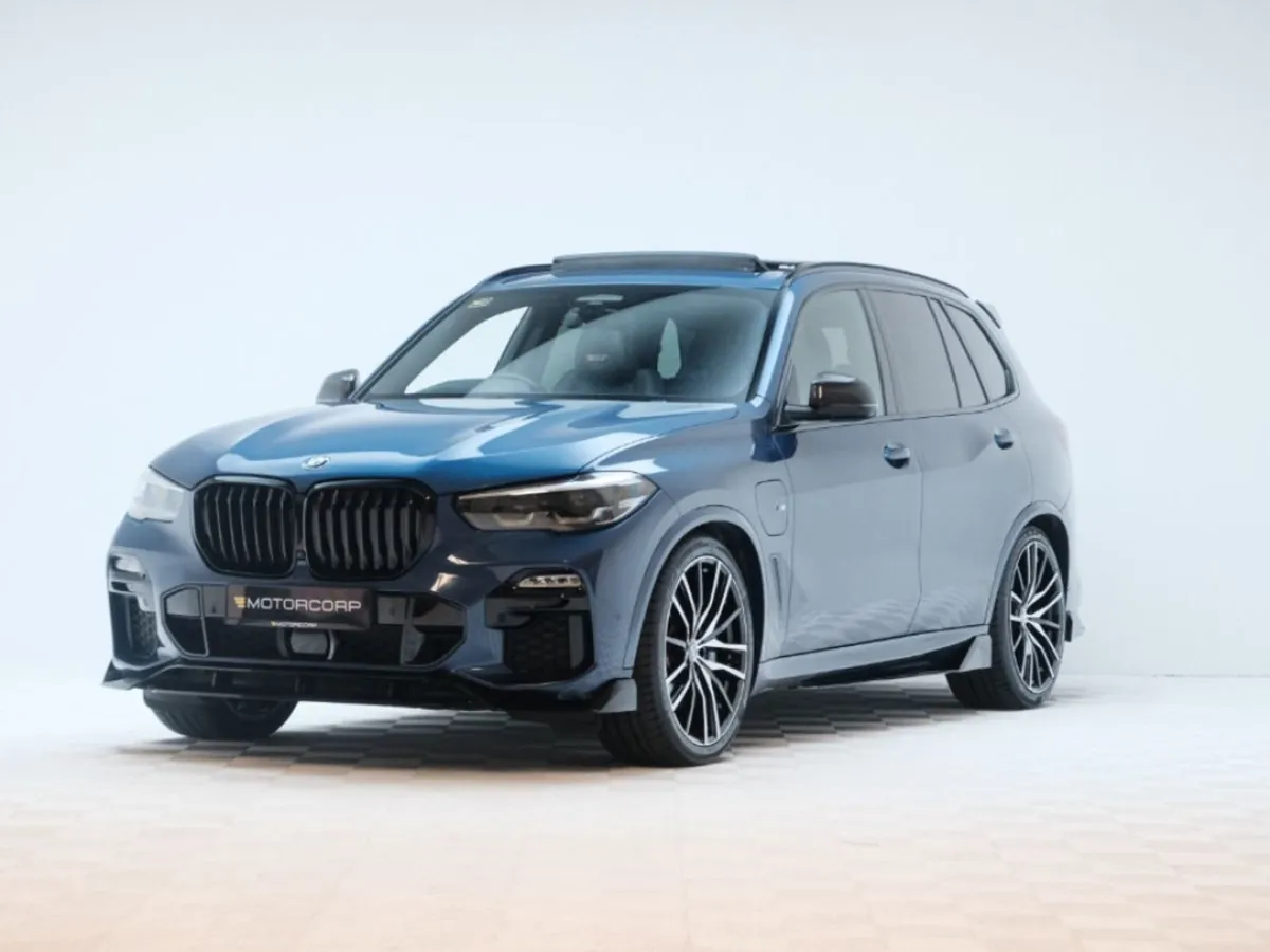 BMW X5 45E M Sport Xdrive  pan Roof - Image 3