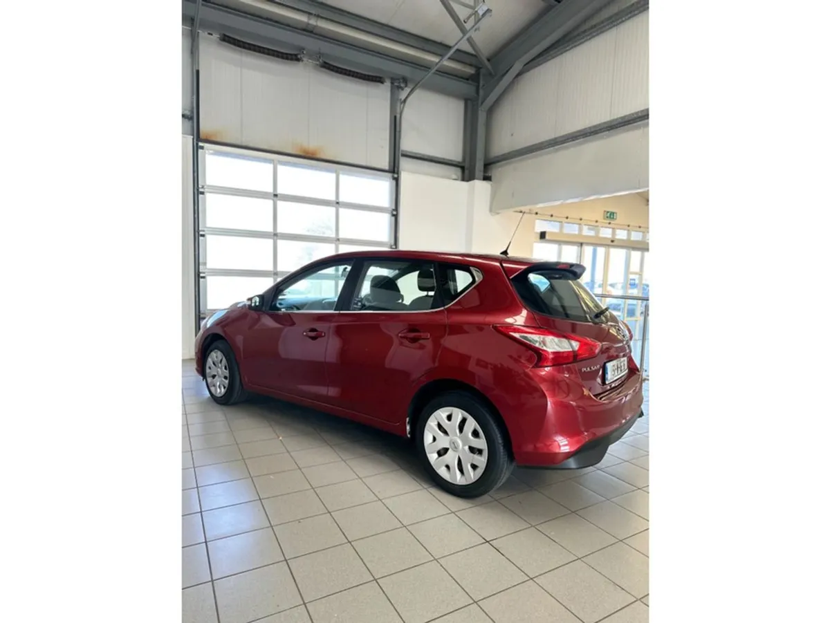 Nissan Pulsar 1.2 PET XE 4DR - Image 4