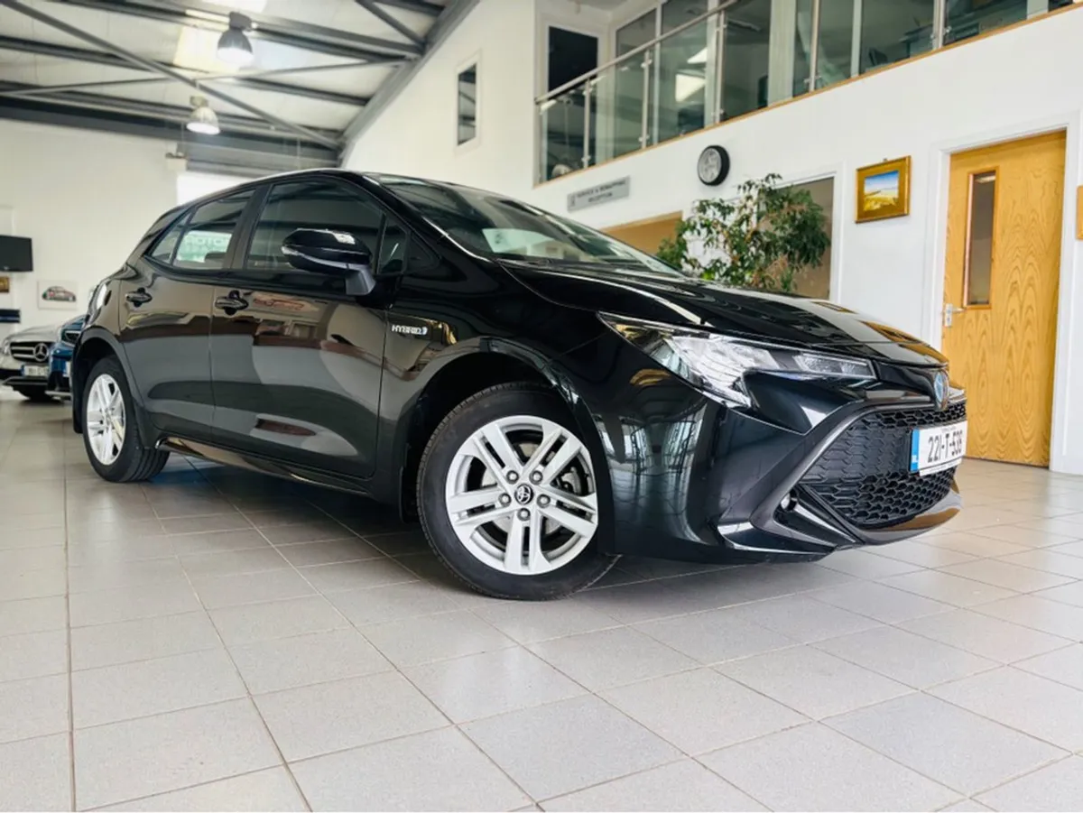 Toyota Corolla Hybrid Luna H/B 4DR Auto - Image 1