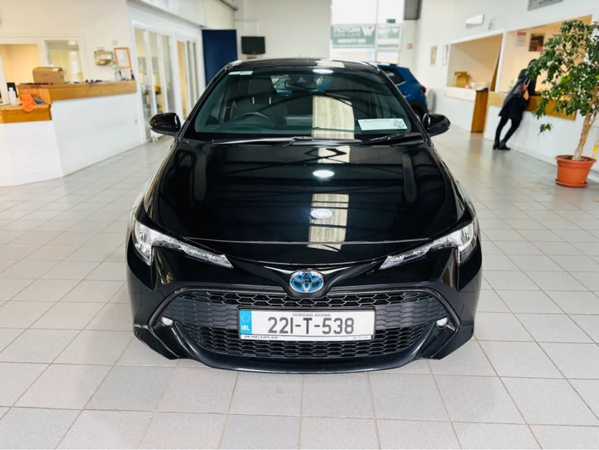 Toyota Corolla Hybrid Luna H/B 4DR Auto - Image 2