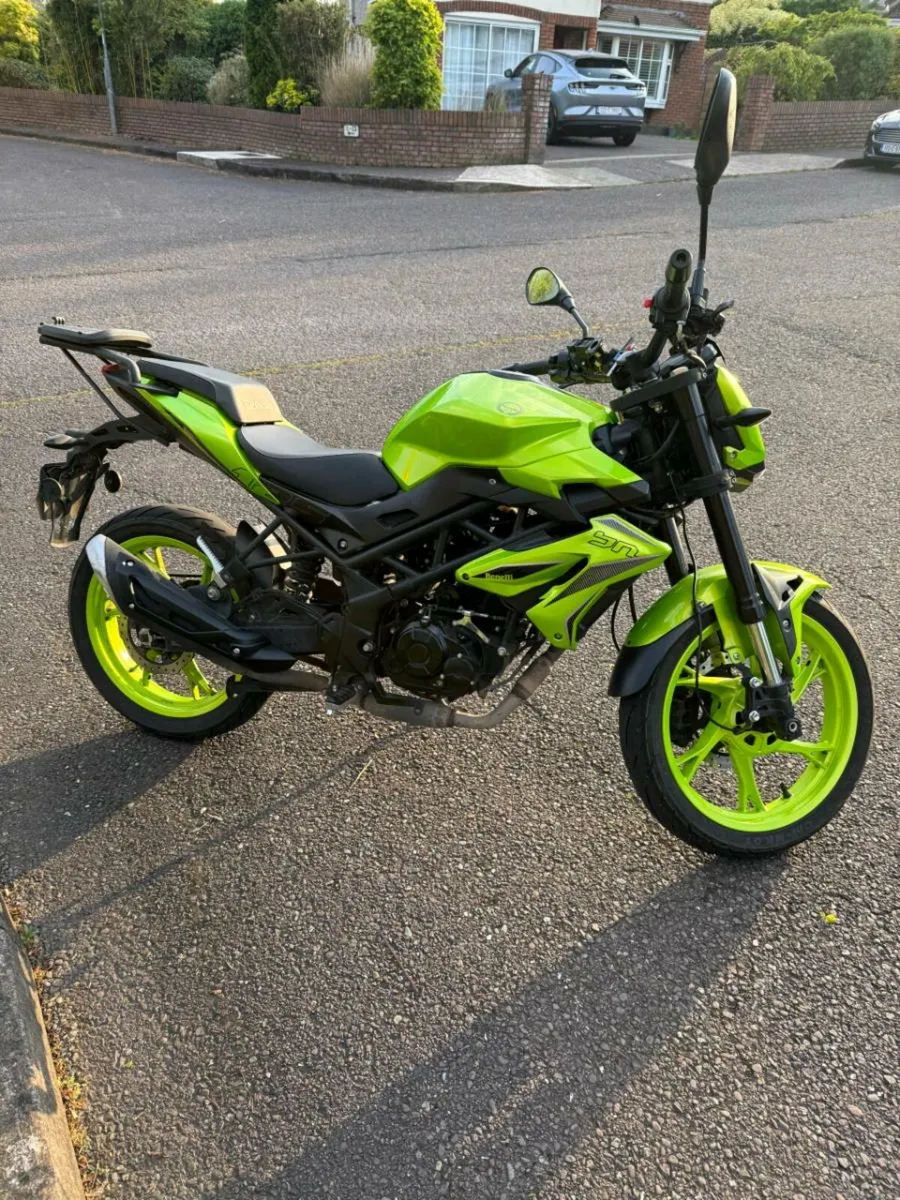 Benelli BN125 - Image 1
