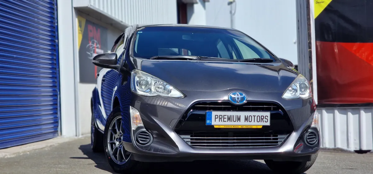 Toyota Aqua Hybrid push start - Image 2