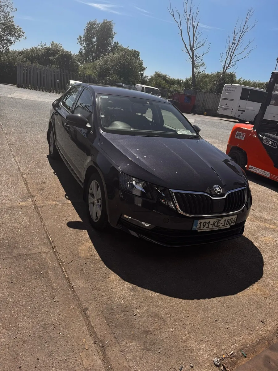 Skoda Octavia - Image 1