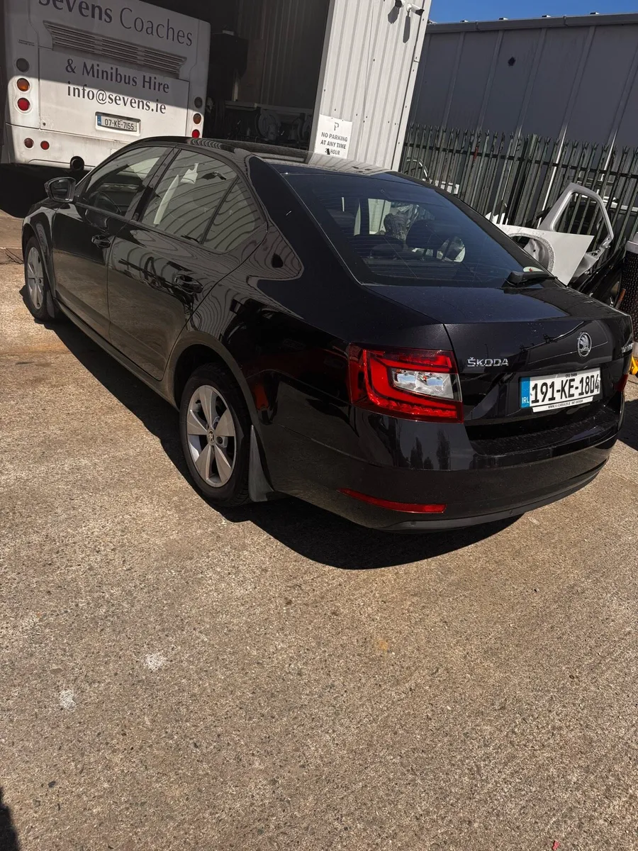 Skoda Octavia - Image 4