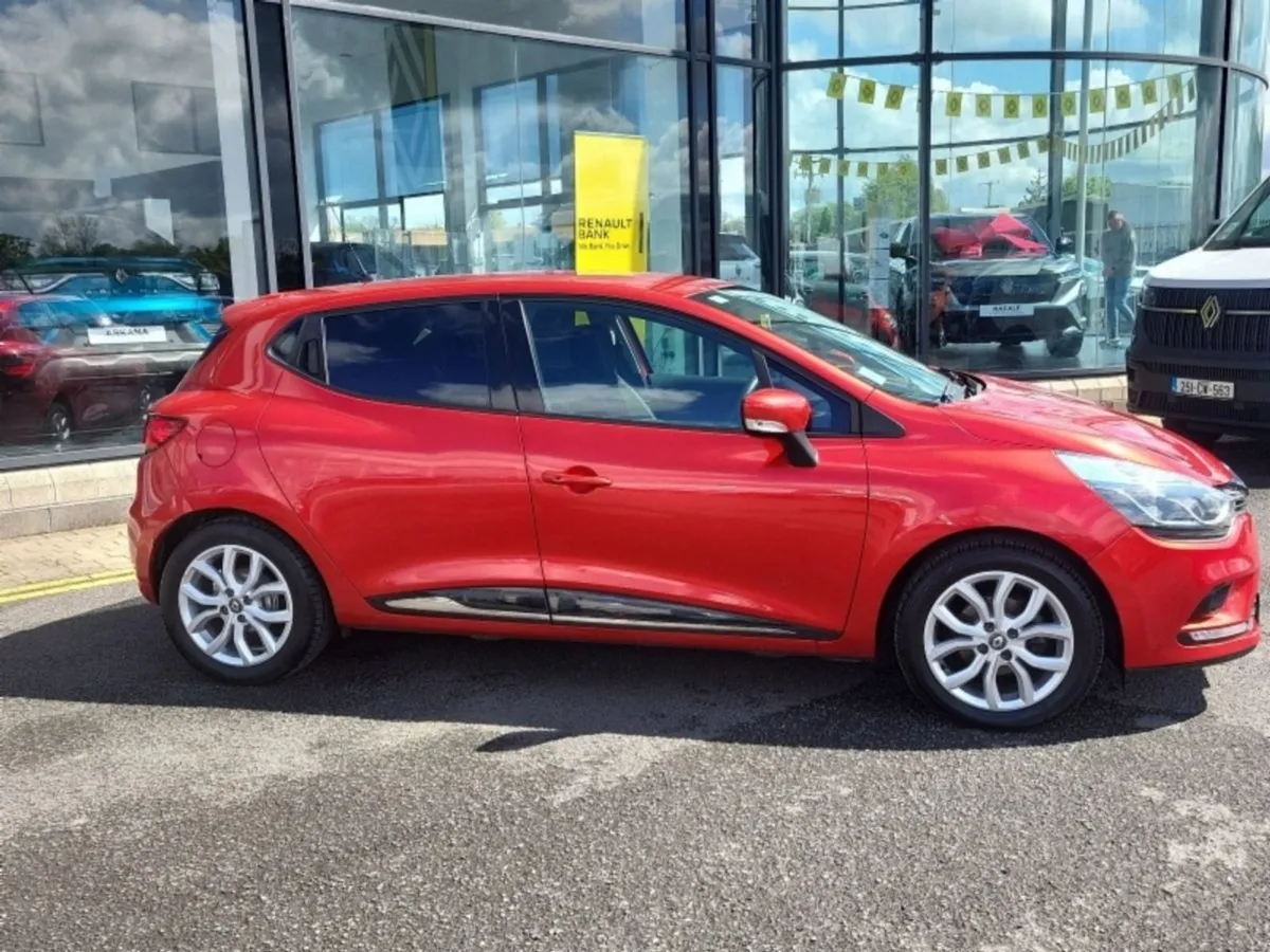 Renault Clio TCE 90 Dynamique NAV - Image 3